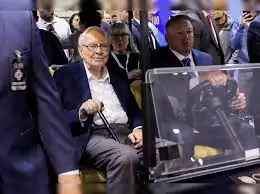 Berkshire Hathaway Cash Pile Hits $350 Billion – Buffett's Biggest War Chest Ever